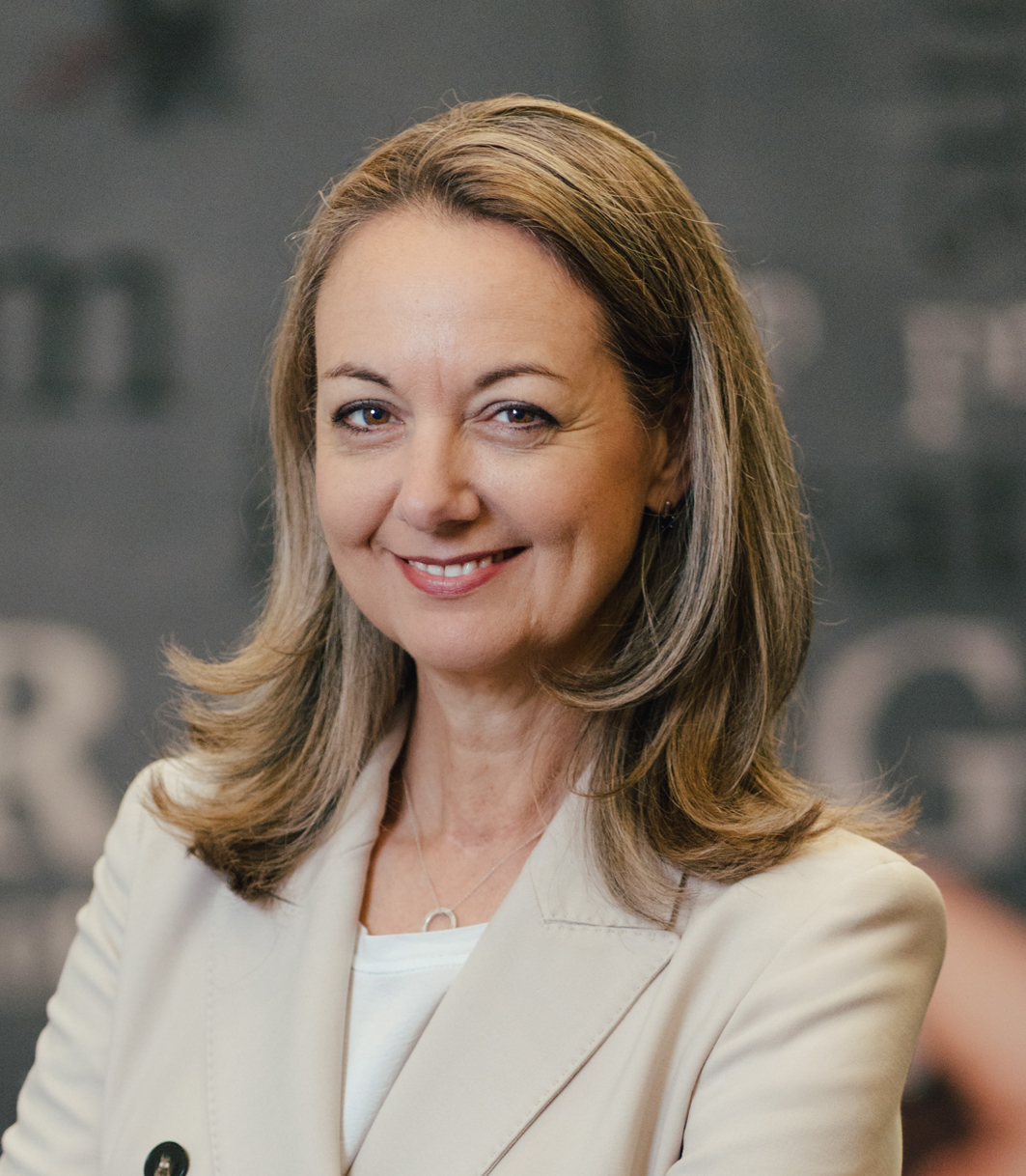 Nina Strass Wasserlof – PR-Portrait